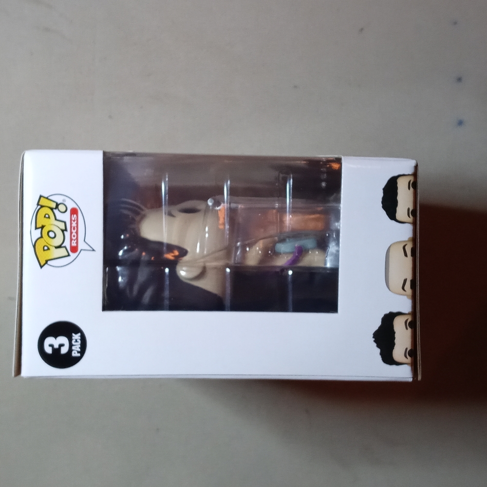 Funko Pop! Blink 182 - Picture 3 of 6